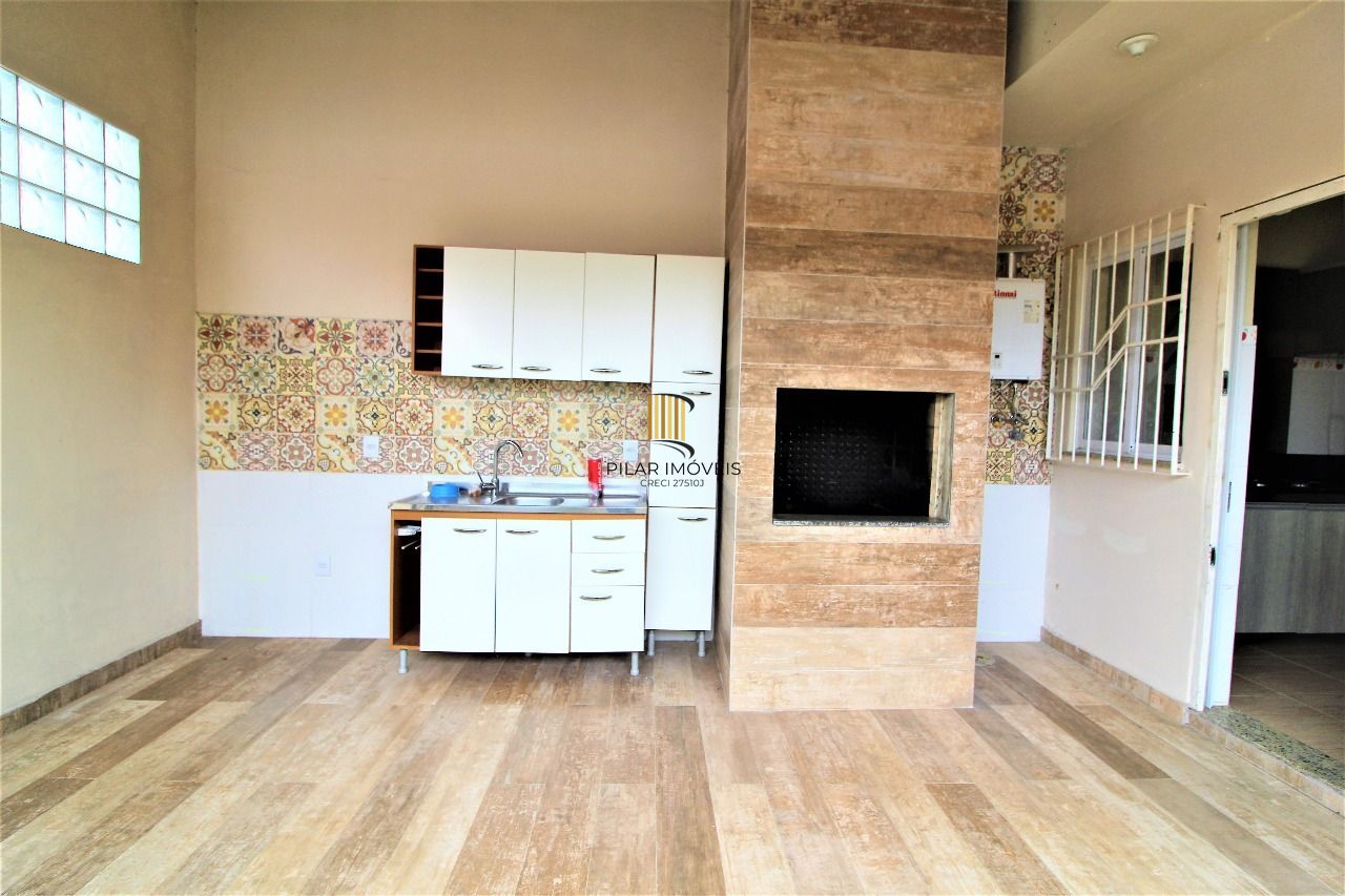 Casa 2 dormitórios no bairro Aberta dos Morros