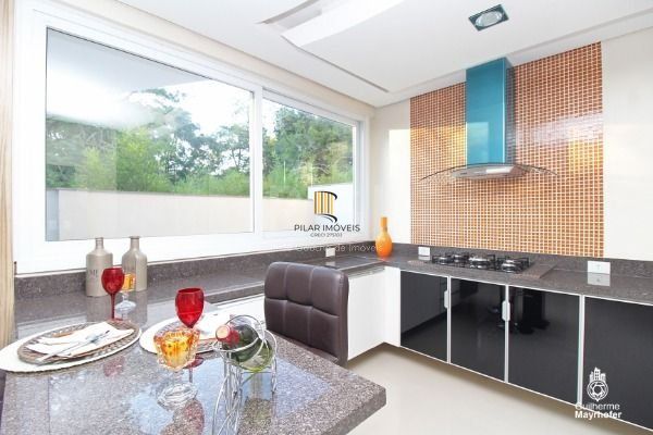 Casa Condominio para Venda - 254.32m², 3 dormitórios, sendo 3 suites, 2 vagas - Pedra Redonda