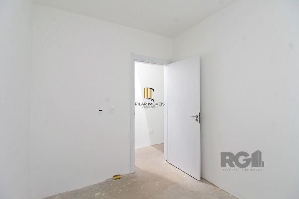 Casa Condominio em Porto Alegre, no bairro Hípica, com 3 dormitório(s), e 3 banheiros, à venda.