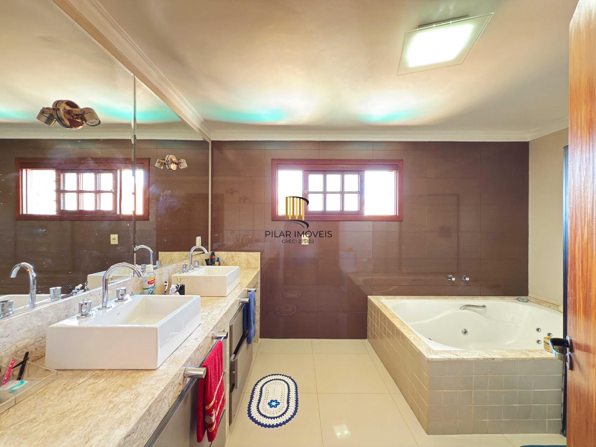 Casa 3 dormitórios no bairro Santa Tereza