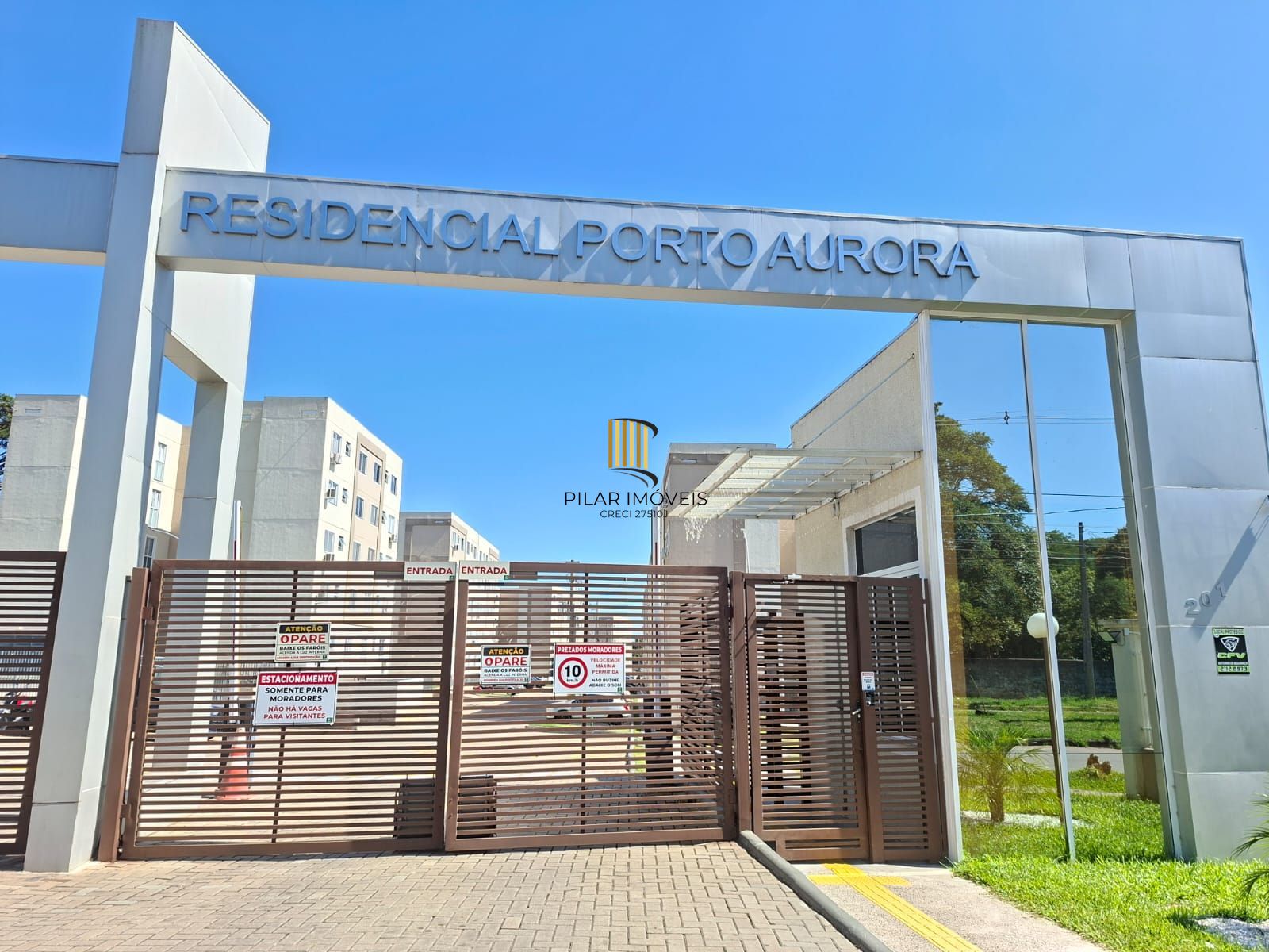 Apartamento de 02 dormitorios com vaga de garagem no bairro Cavalhada- VENDA!! - Pilar Imóveis