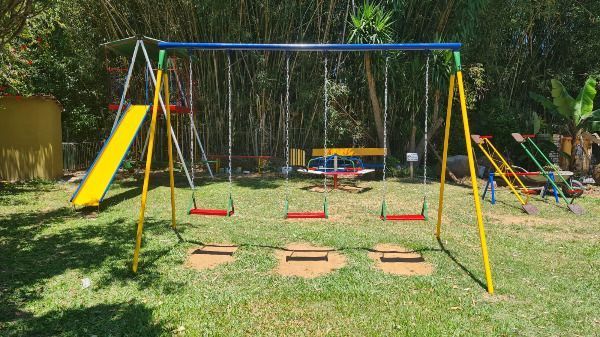Casa para Venda - 120m², 2 dormitórios, 2 vagas - Cavalhada
