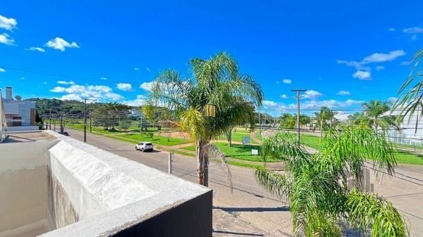 Casa em Porto Alegre, no bairro Hípica, com 2 dormitório(s), à venda.