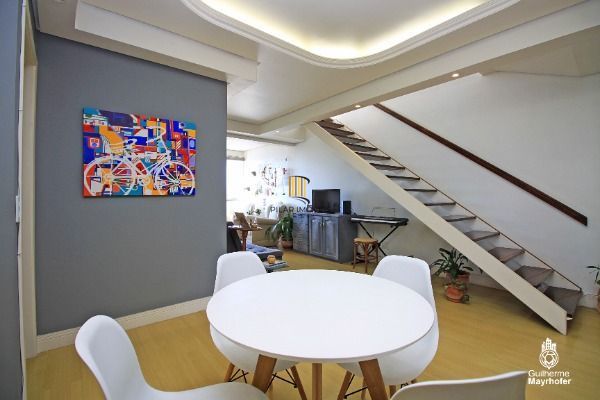 Cobertura para Venda - 191.59m², 3 dormitórios, sendo 1 suites, 2 vagas - Tristeza