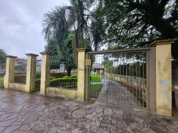 Terreno em Porto Alegre, no bairro Cavalhada, à venda.