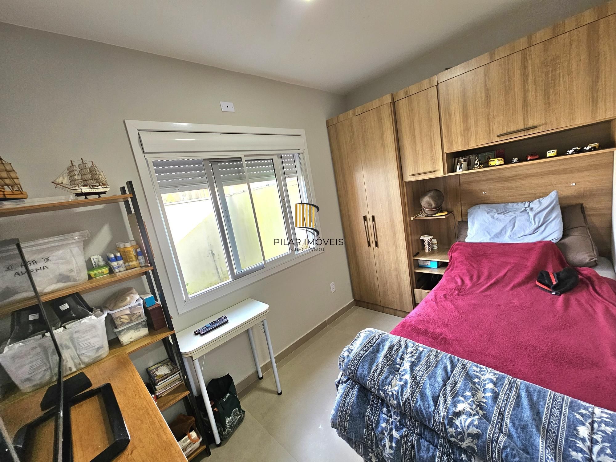 Casa para Venda - 90m², 3 dormitórios, sendo 1 suites, Hípica