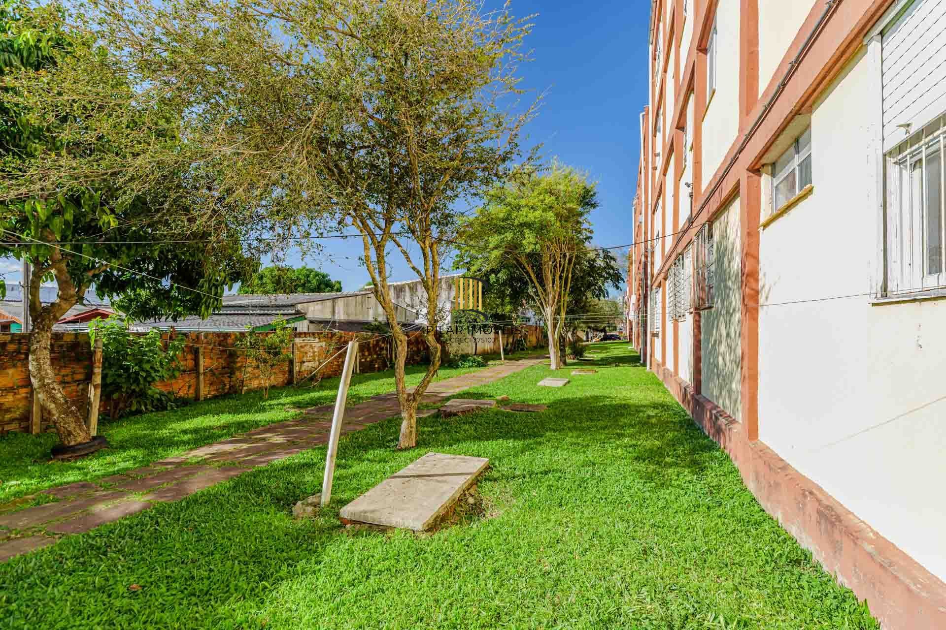 Apartamento com 2 dormitórios no Bairro Camaquã.