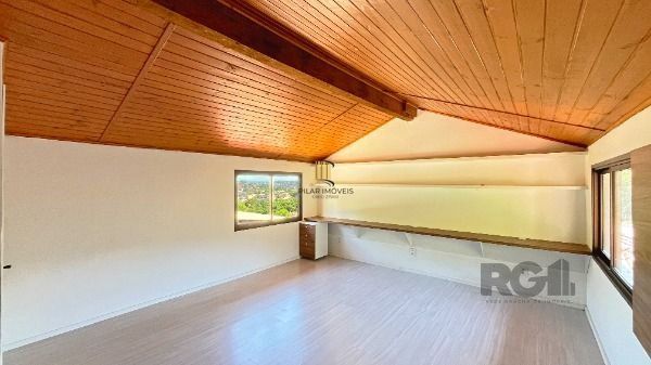 Casa de Condomínio 3 dormitórios no bairro Nonoai