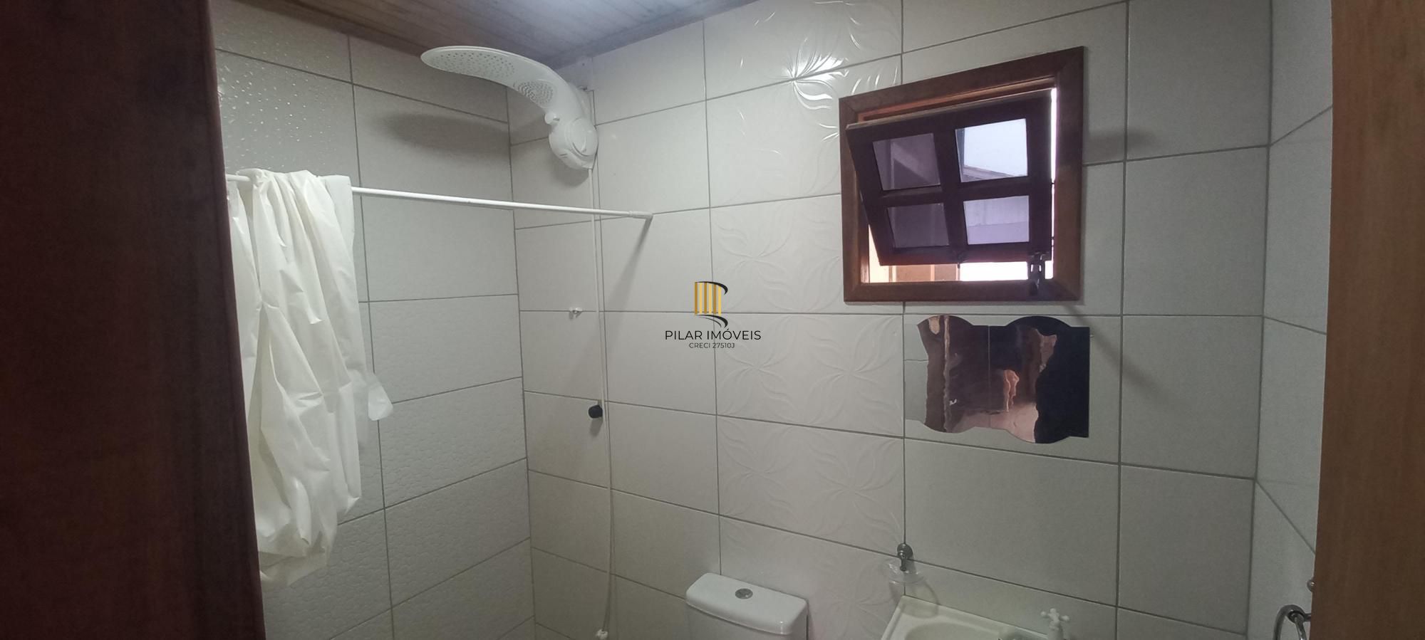 LINDA CASA CABANA MISTA 3 DORMITÓRIOS EM GAROPABA NA ENCANTADA