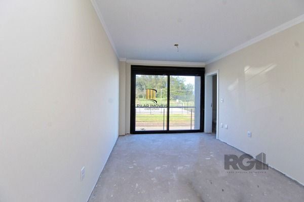 Casa em Porto Alegre, no bairro Hípica, com 3 dormitório(s), e 3 banheiros, à venda.