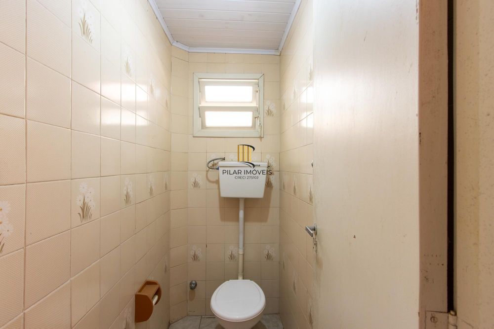 Casa 4 dormitórios no bairro Hípica