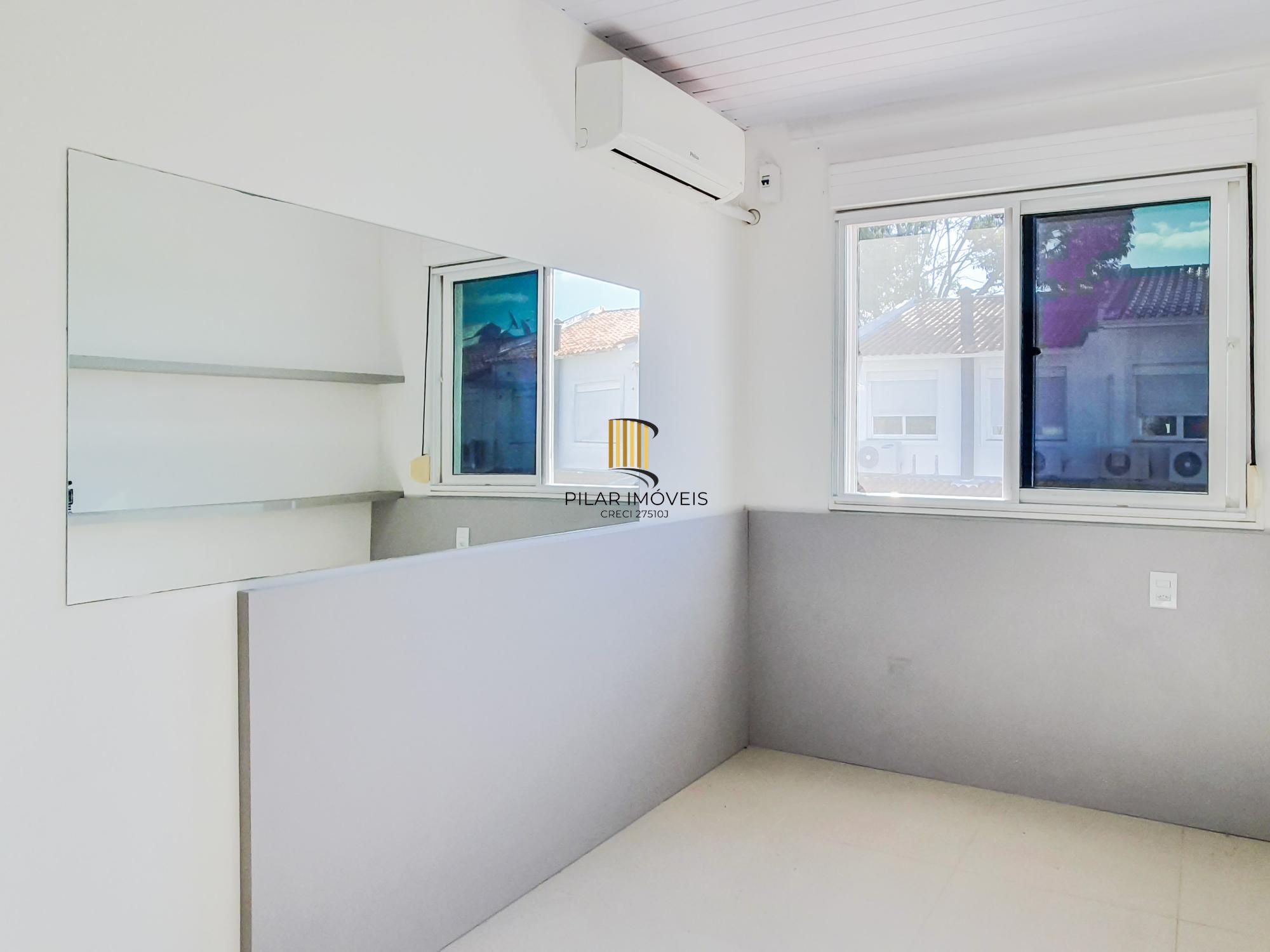 Casa de Condomínio 3 dormitórios no bairro Hípica