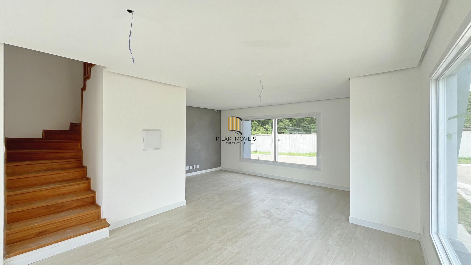Casa Condominio em Porto Alegre, no bairro Campo Novo, com 3 dormitório(s), e 3 banheiros, à venda.