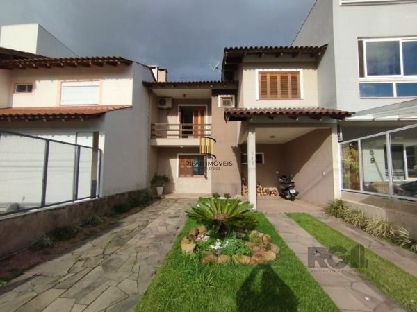 Casa 3 dormitórios no bairro Aberta dos Morros