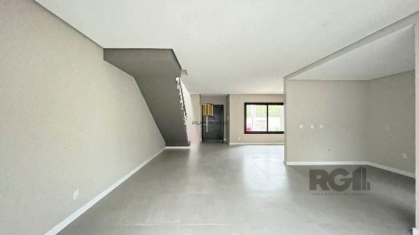 Casa Condominio em Porto Alegre, no bairro Hípica, com 3 dormitório(s), e 3 banheiros, à venda.