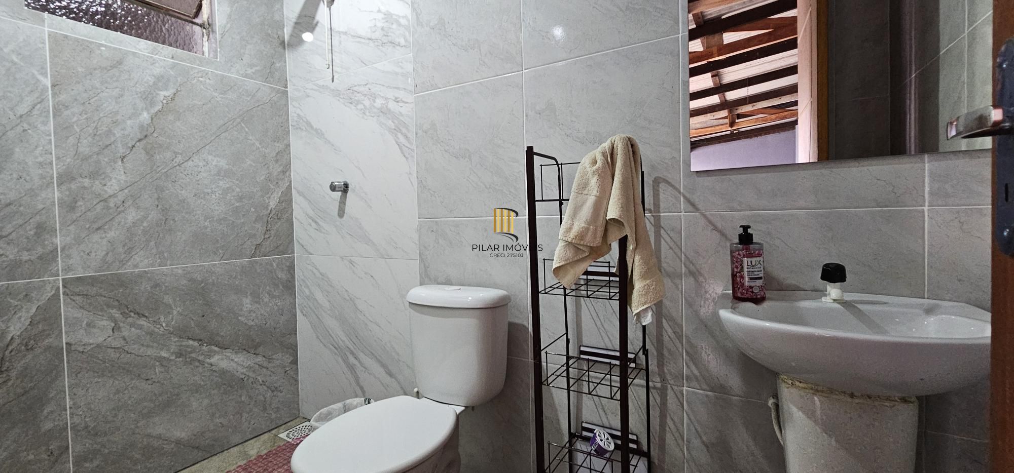 Casa 3 dormitórios no bairro Espírito Santo