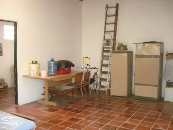 Casa para Venda - 280m², 3 dormitórios, sendo 1 suites, 2 vagas - Medianeira
