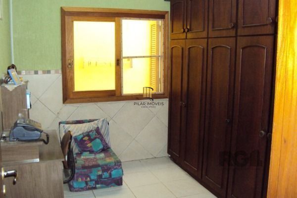 Casa 3 dormitórios no bairro Ponta Grossa