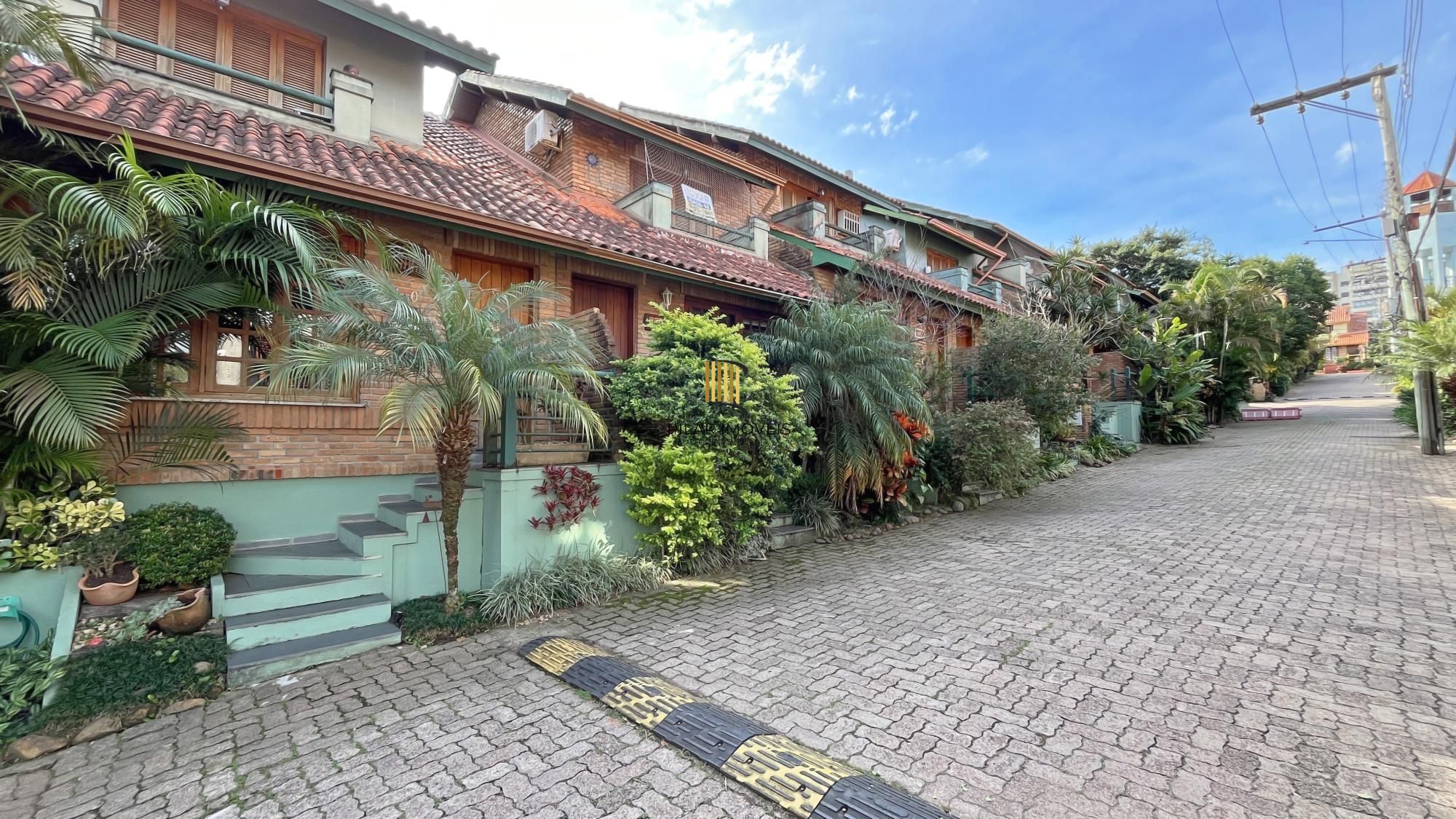 Casa 2 dormitórios no bairro Cavalhada