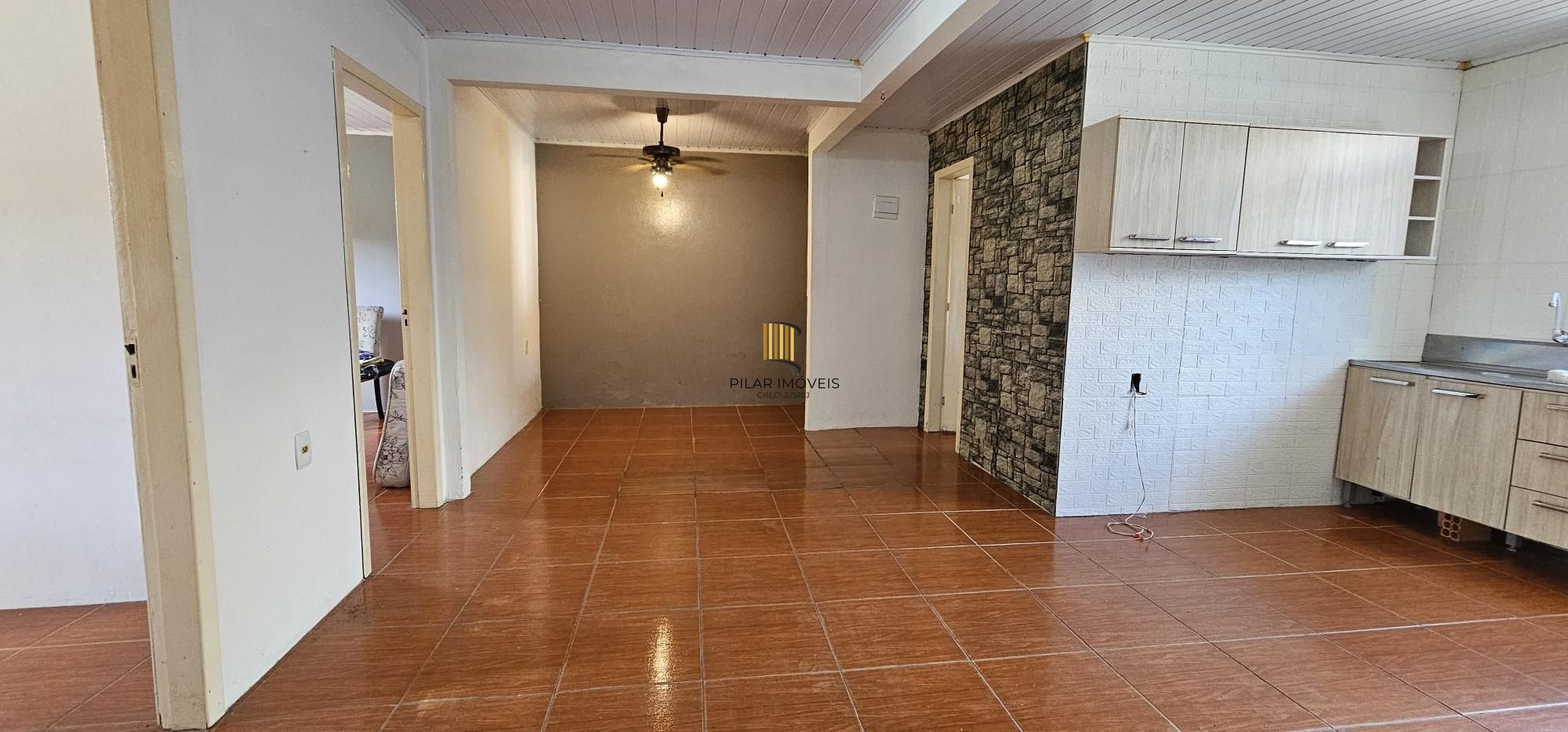 Casa 2 dormitórios no bairro Restinga