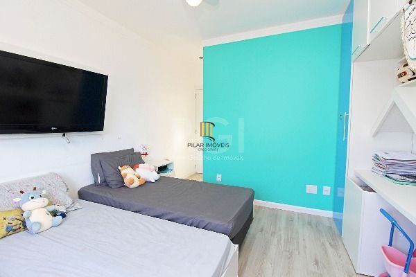 Casa em Porto Alegre, no bairro Hípica, com 2 dormitório(s), à venda.