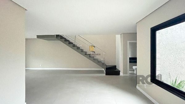 Casa Condominio em Porto Alegre, no bairro Hípica, com 3 dormitório(s), e 3 banheiros, à venda.