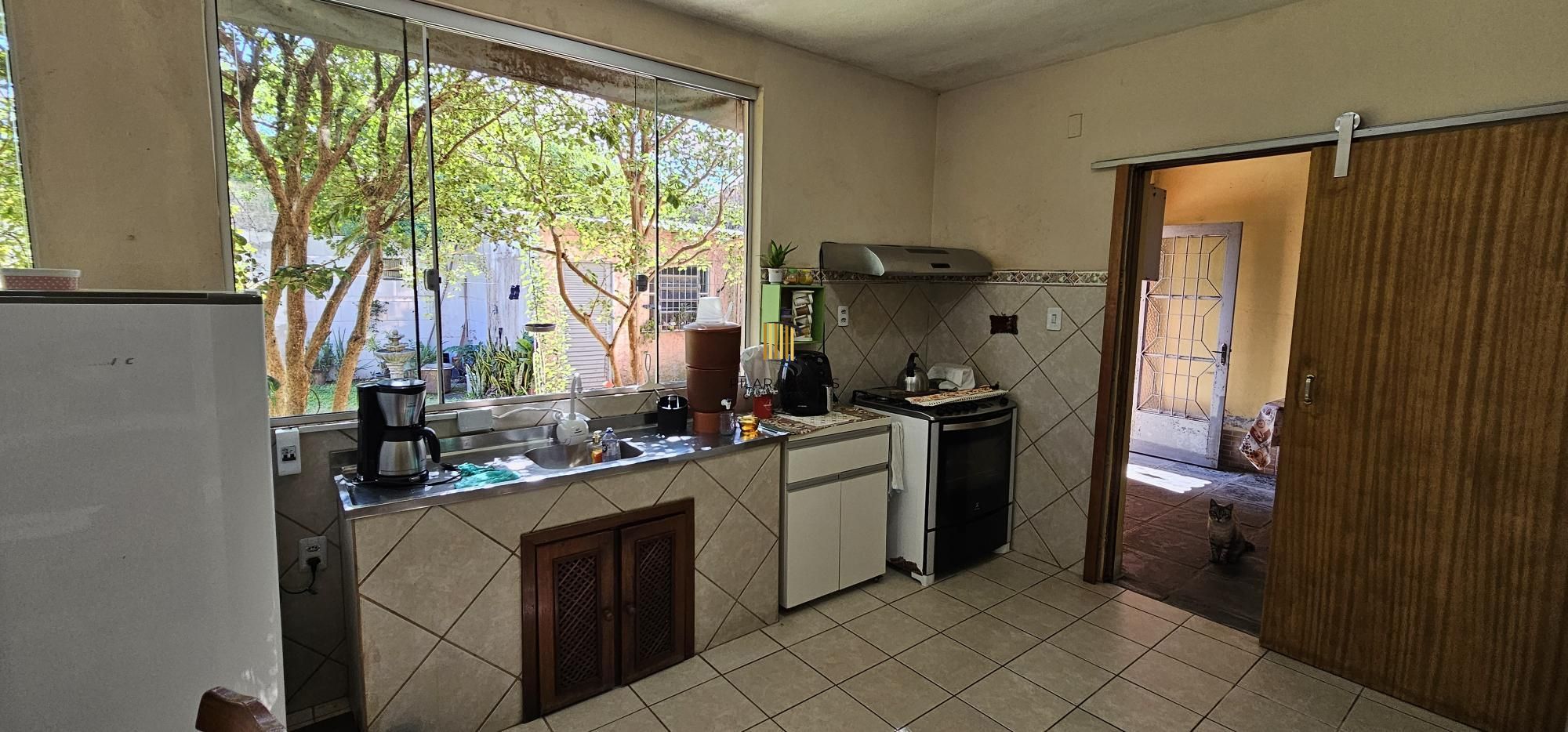 Casa 4 dormitórios no bairro Restinga