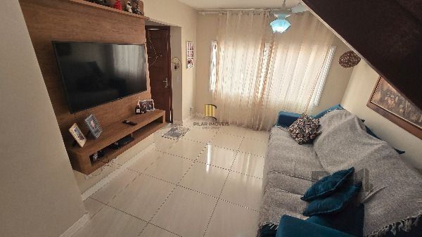 Casa Condominio em Porto Alegre, no bairro Hípica, com 3 dormitório(s), e 3 banheiros, à venda.