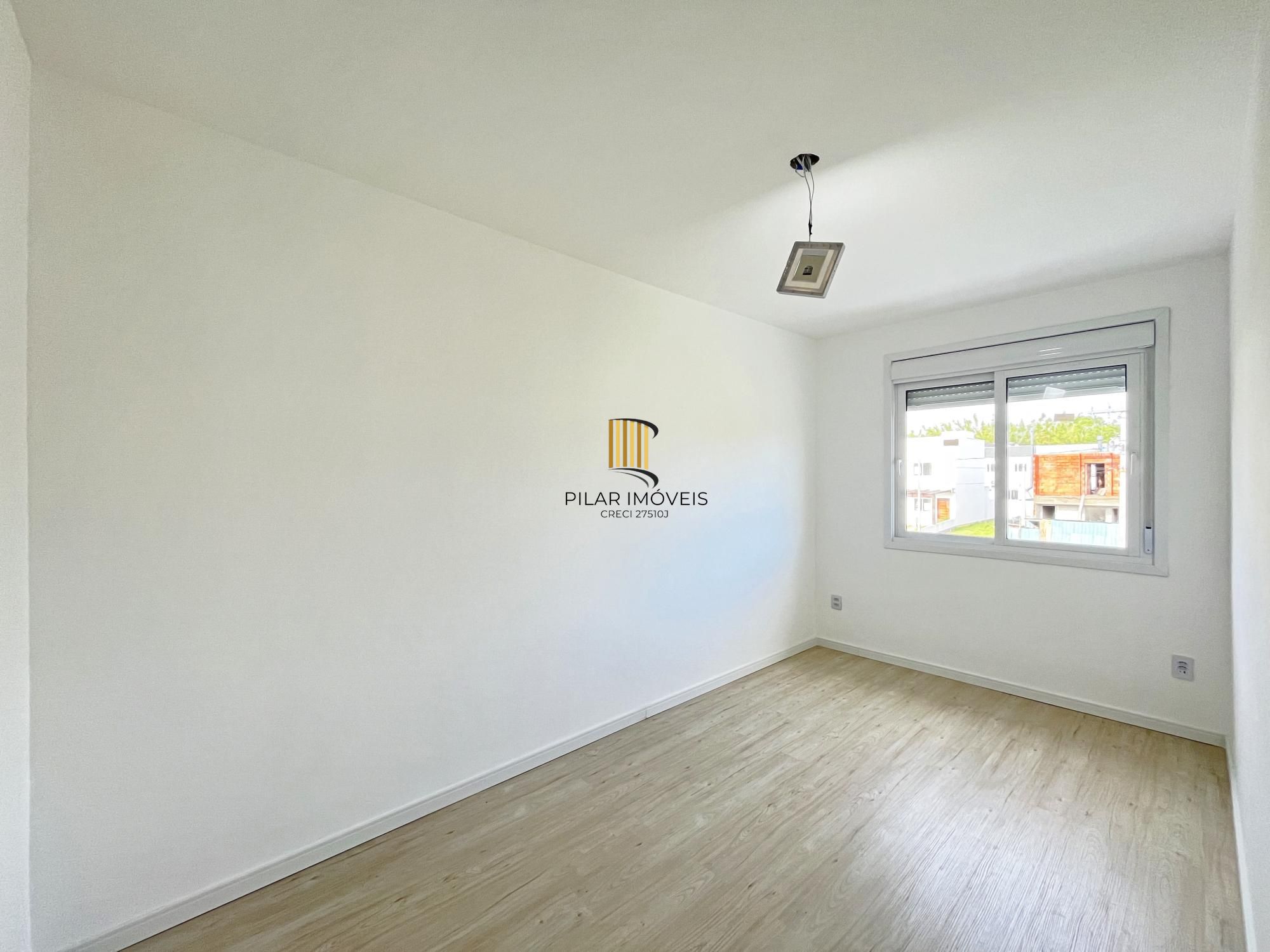 Casa de Condomínio 3 dormitórios no bairro Campo Novo