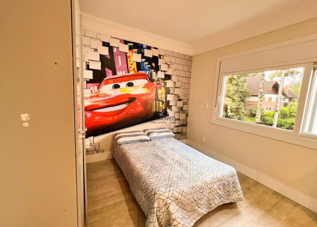 Casa em Condominio Residencial em Canela/RS - 5 dormitórios sendo 3 suítes