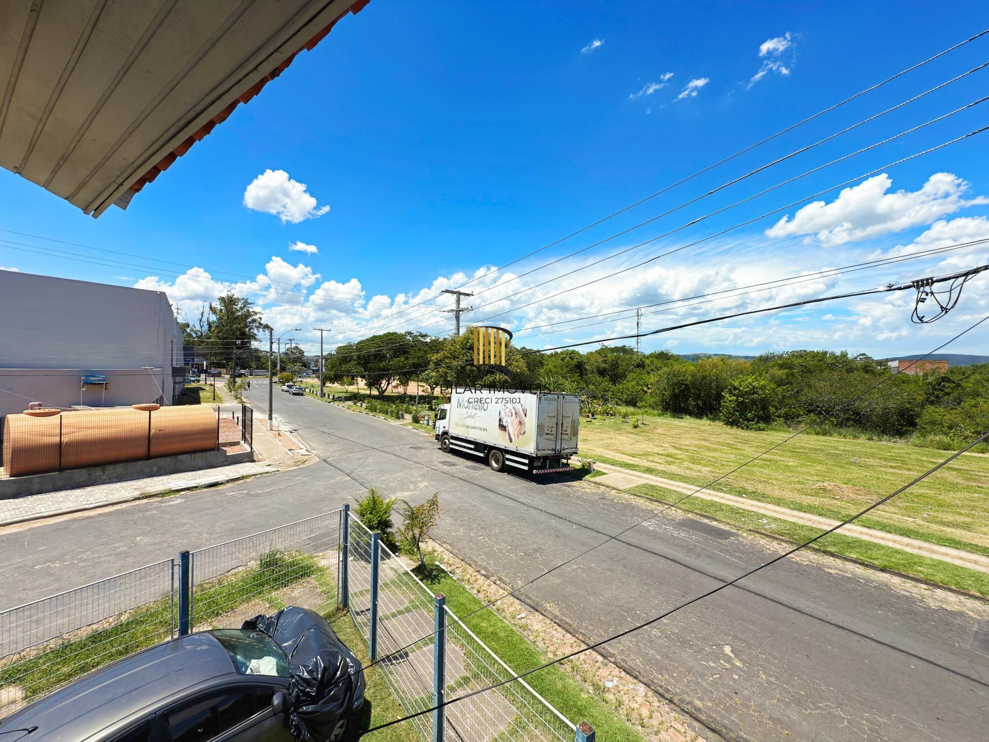 Casa 2 dormitórios no bairro Hípica