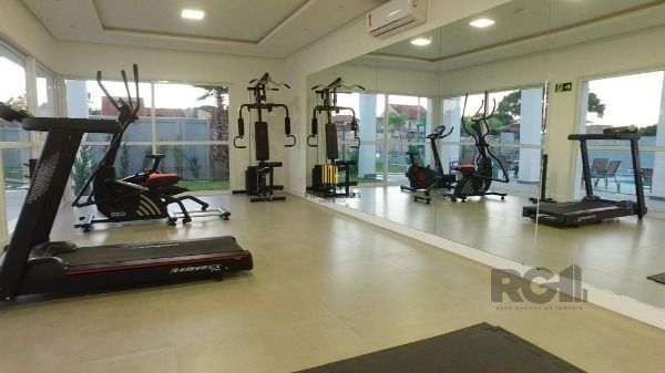 Casa Condominio em Porto Alegre, no bairro Ipanema, com 3 dormitório(s), à venda.