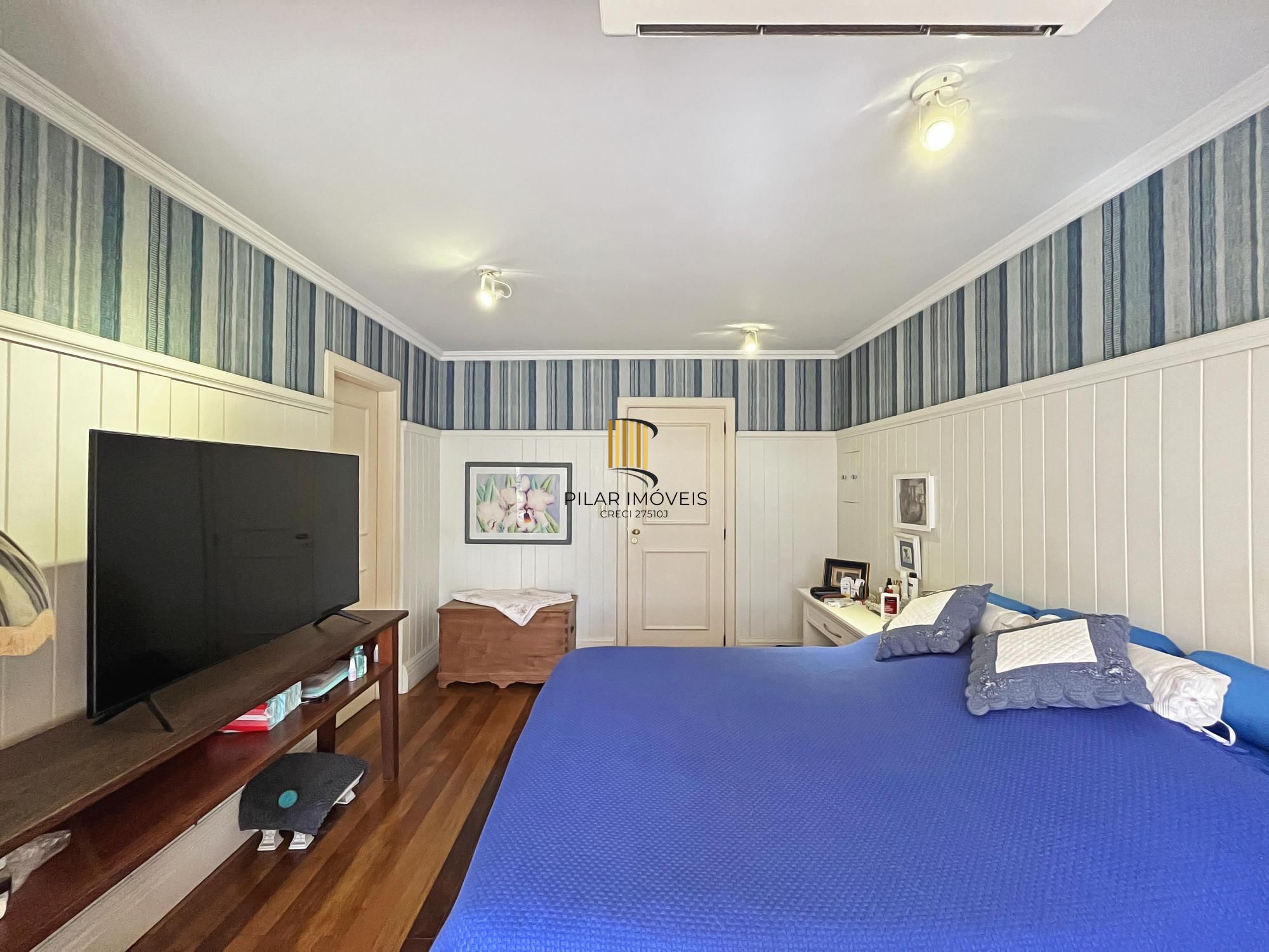 Casa de Condomínio 3 dormitórios no bairro Vila Nova