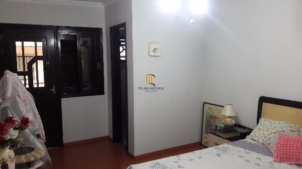 Casa para Venda - 300m², 3 dormitórios, sendo 3 suites, 4 vagas - Espirito Santo