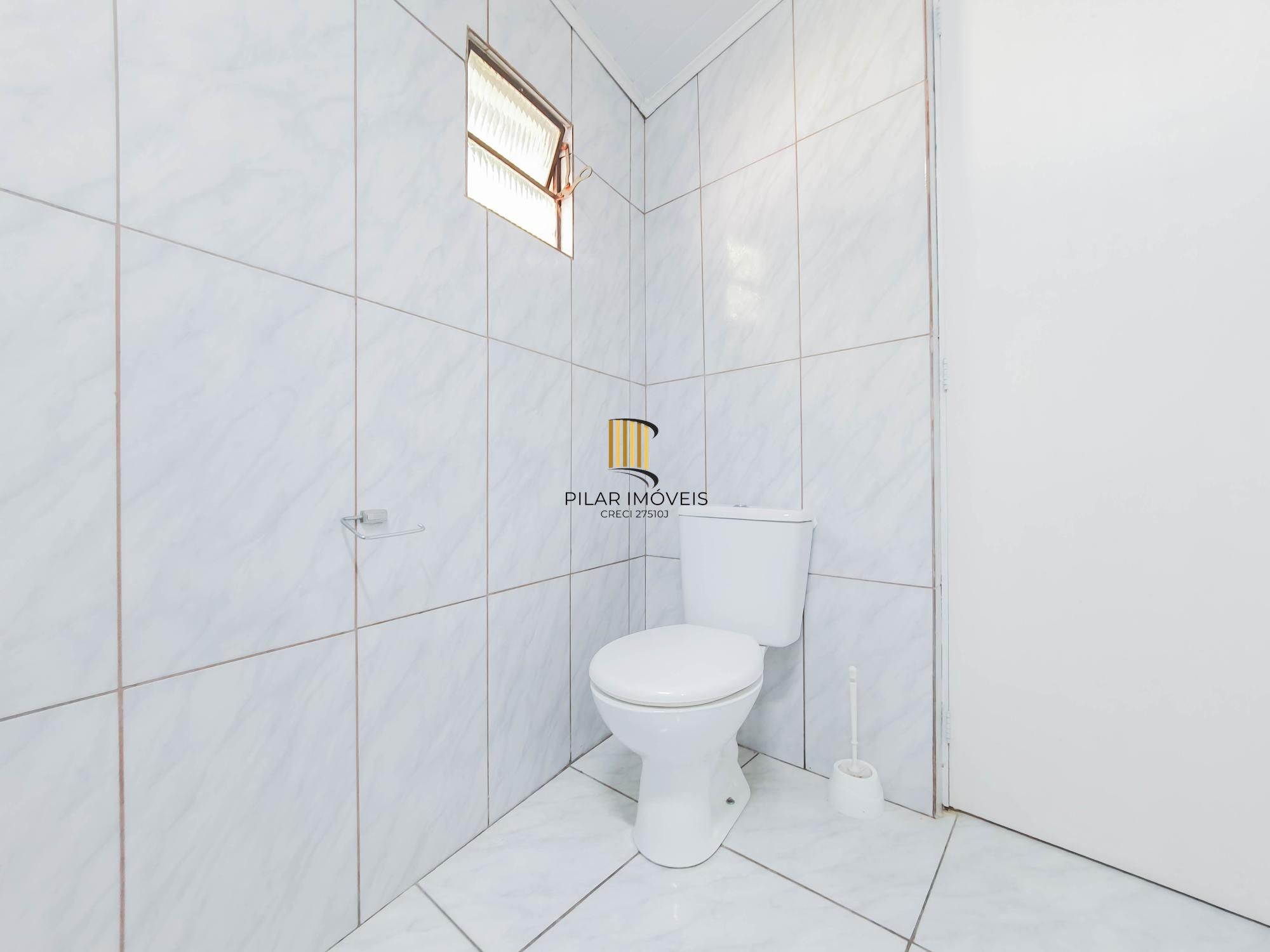 Casa 3 dormitórios no bairro Ipanema