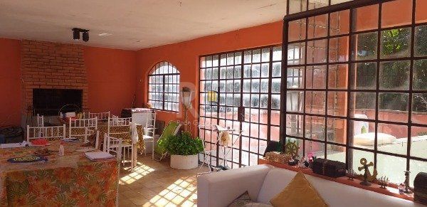 Casa para Venda - 260m², 3 dormitórios, sendo 1 suites, Espirito Santo
