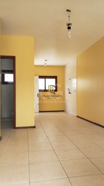 Casa para Venda - 54m², 2 dormitórios, 2 vagas - Hípica