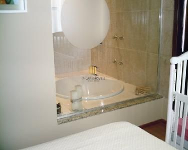 Casa para Venda - 630m², 5 dormitórios, sendo 5 suites, 9 vagas - Belém Velho
