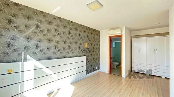 Apartamento em Porto Alegre, no bairro Cavalhada, com 3 dormitório(s), e 3 banheiros, à venda.