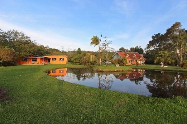 Sítio para Venda - 500m², 5 dormitórios, sendo 2 suites, 3 vagas - Lageado