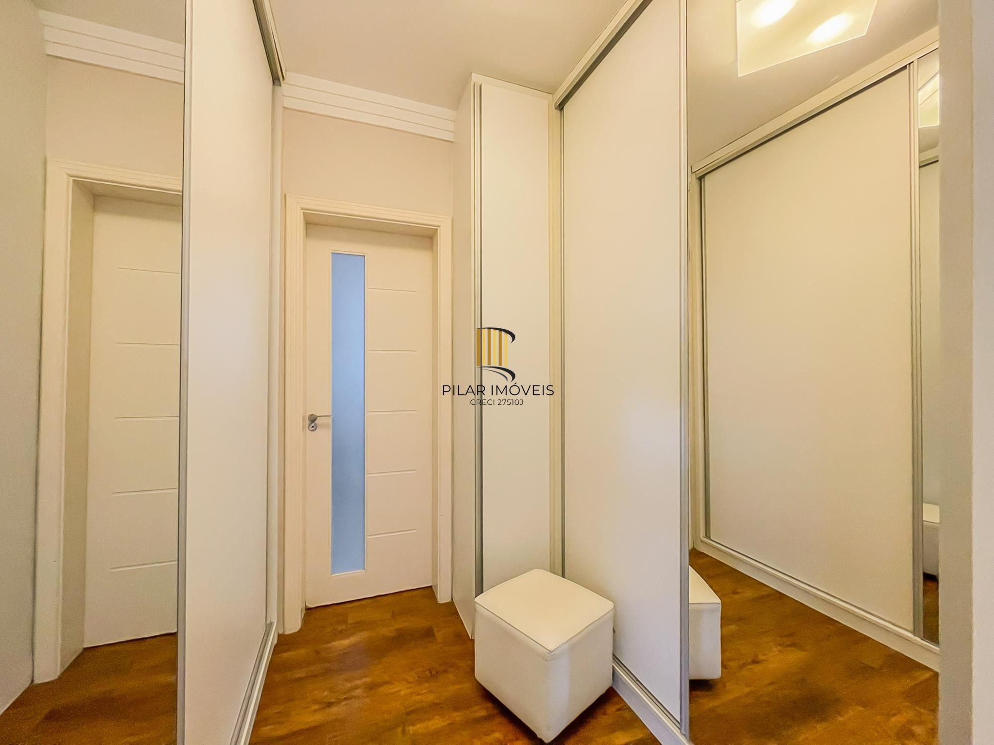 Linda e aconchegante casa em condomínio no Lagos de nova Ipanema