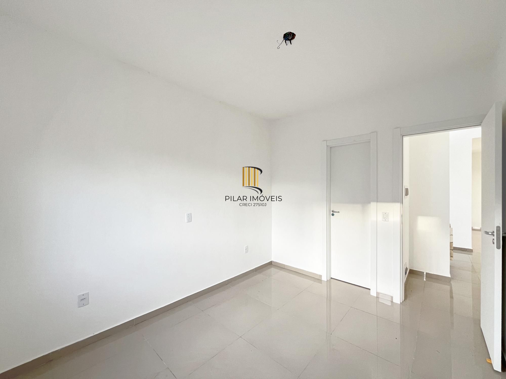 Casa de Condomínio 2 dormitórios no bairro Aberta dos Morros