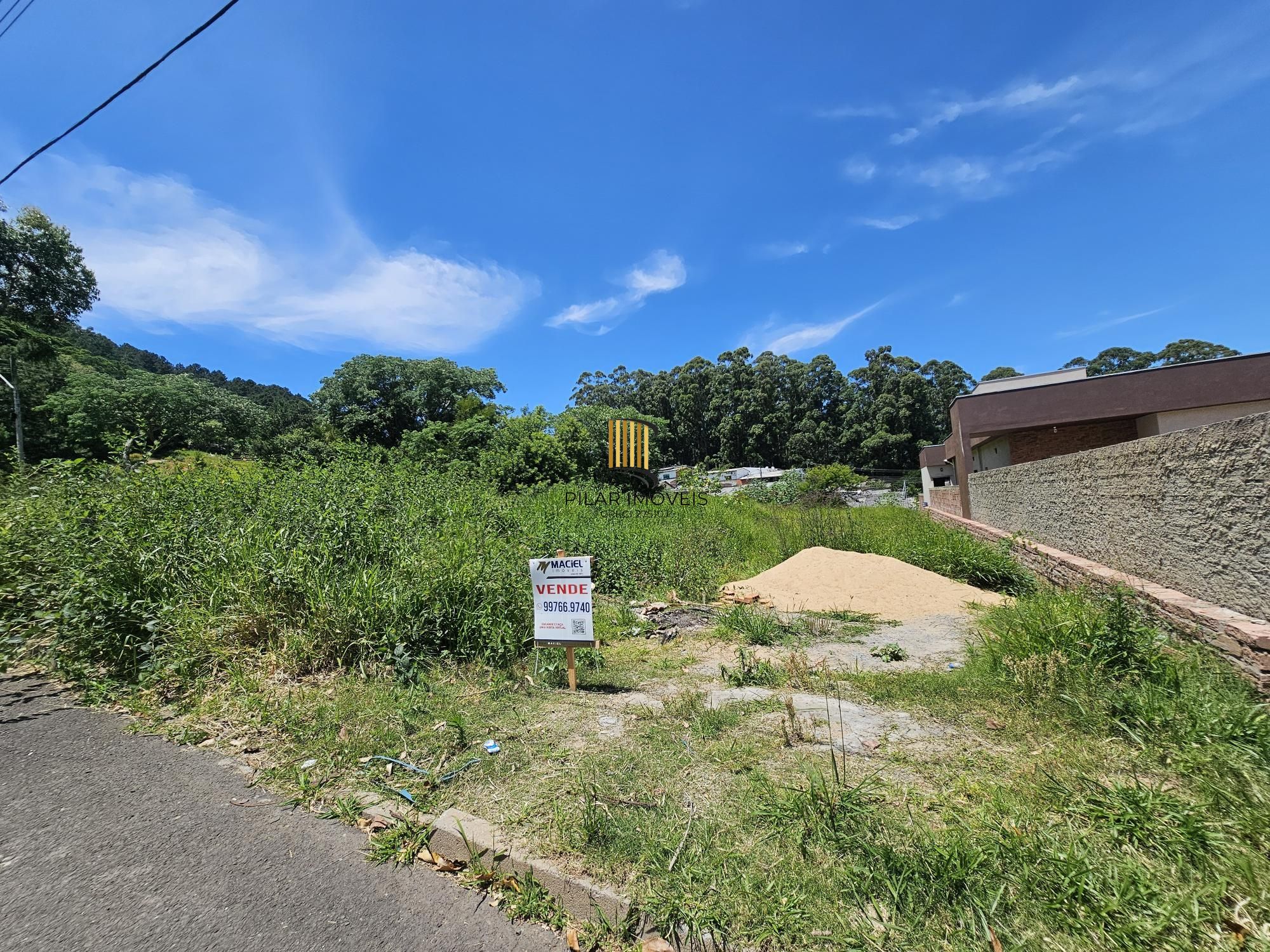 Terreno no bairro Guarujá com vista pro Rio área total 413,00