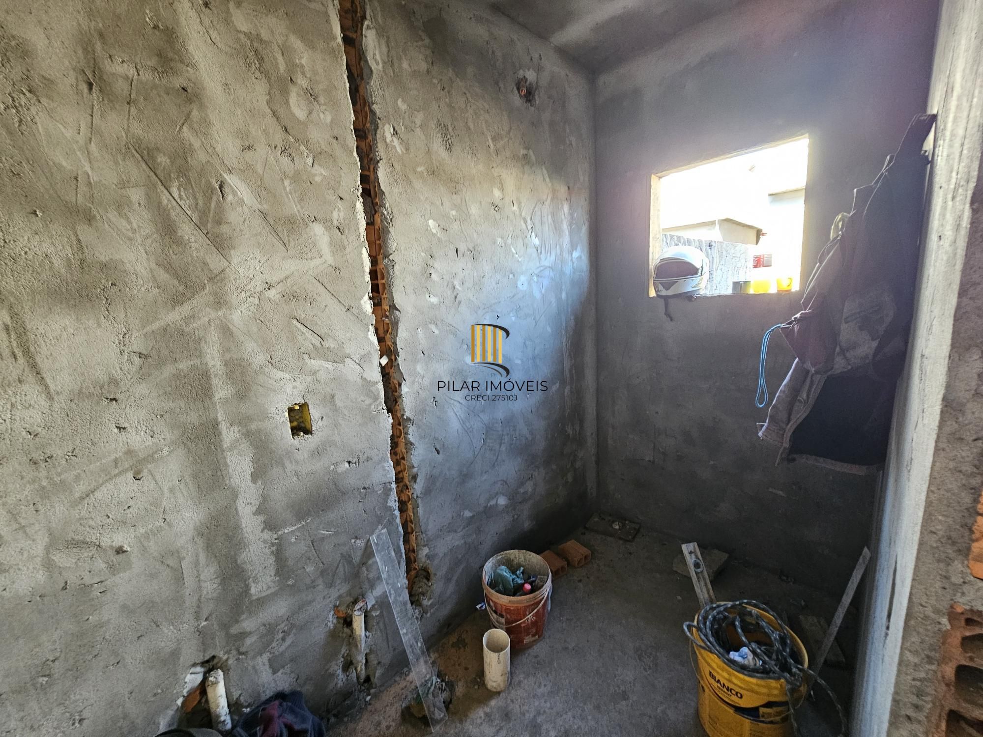 Casa 1 dormitório no bairro Hípica