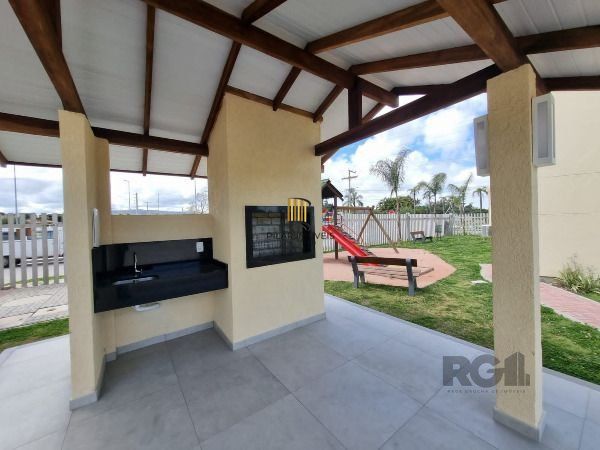 Casa Condominio em Porto Alegre, no bairro Hípica, com 3 dormitório(s), e 3 banheiros, à venda.