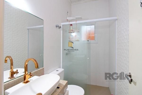Casa Condominio em Porto Alegre, no bairro Aberta Dos Morros, com 3 dormitório(s), e 3 banheiros, à venda.