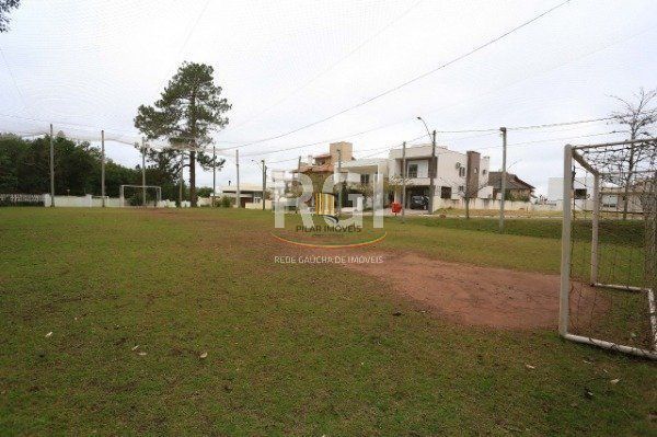 Casa de Condomínio 3 dormitórios no bairro Hípica