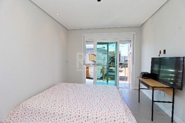Casa Condominio em Porto Alegre, no bairro Aberta Dos Morros, com 3 dormitório(s), e 3 banheiros, à venda.