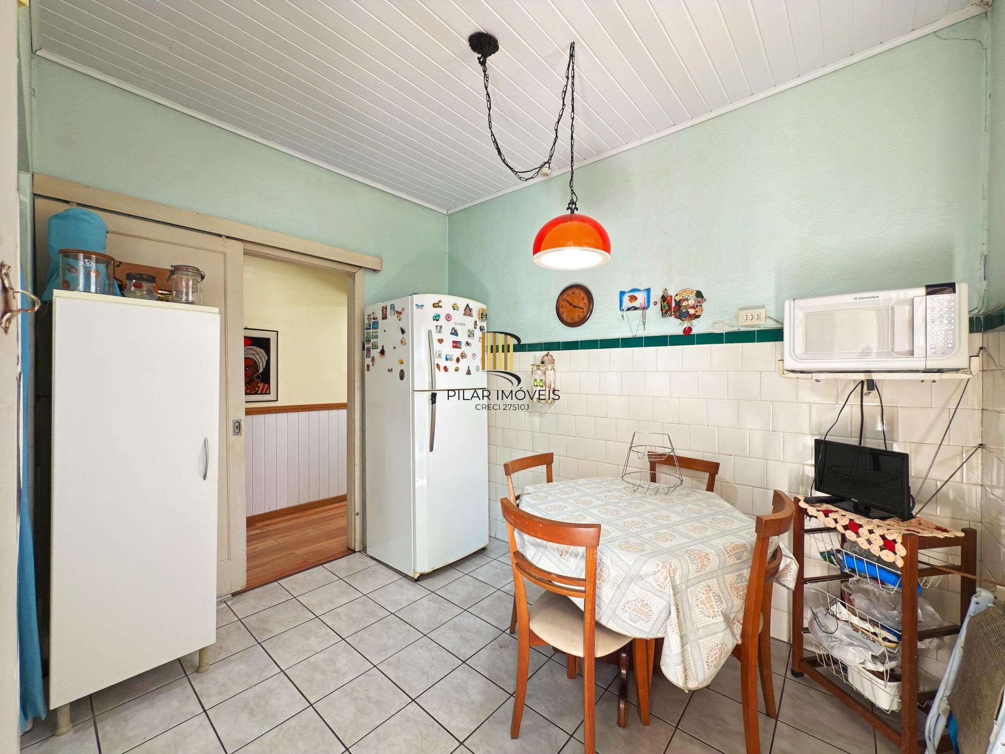 casa térrea 03 dormitórios - 128m² no Partenon