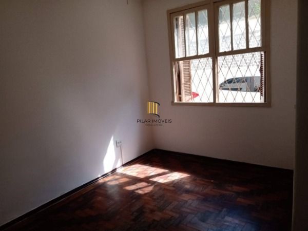 Apartamento em Porto Alegre, no bairro Cidade Baixa, com 1 dormitório(s), e 1 banheiros, à venda.